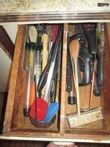 lot 130 image: Nice value, entire contents of pant...