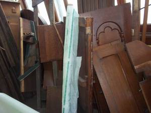 lot 386 image: Large lot of antique piano and furn...