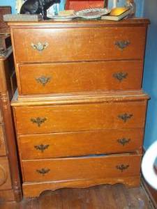lot 392 image: Wood dresser with contents...