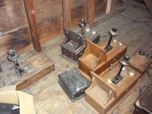 lot 406 image: Antique Freed Eismann NR 20. along ...