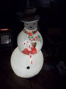 lot 409 image: Snowman blow mold...