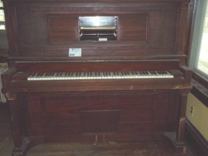 lot 36 image: Antique The Farrand Co Detroit-Lond...