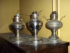 lot 45 image: Lot of (3) Antique Metal hurricane ...