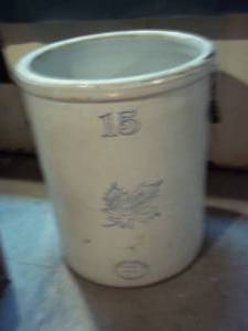 lot 251 image: Antique 15-gallon Western Stoneware...