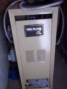 lot 260 image: Weil-McLain gold CGa gas fired boil...