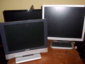 lot 330 image: 3 flat monitors...