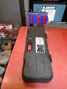lot 140 image: T & E 8 piece interchangeable long reach punch & chisel set. New in box. As shown.