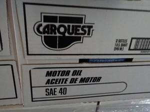 Case of 12 qt Carquest Motor Oil SA...