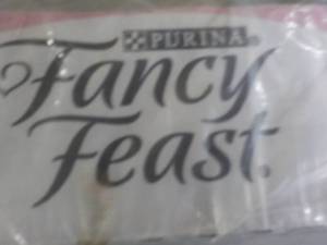 21 cans Fancy Feast Cat Food...