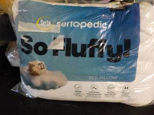 Standard size Serta So Fluffy Pillo...