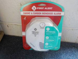 First Alert Smoke and Carbon Monoxi...