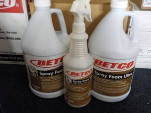 2 Gallon Jugs BETCO Spray Foam Ultr...