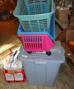 Plastic Storage  Paper plates & Cups