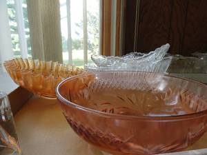 Decorative Bowls & Serving Dishs