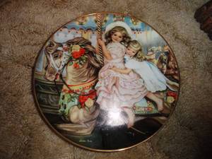 Collectable Plates ( Birds) Numbered- Sandra Kuck