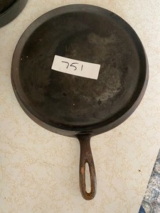 Cast Iron Round Griddle