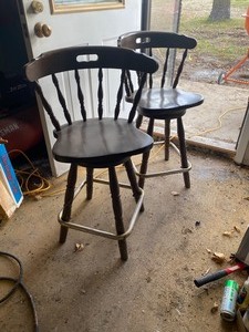 3 Wooden Bar Stools 24 to base seat