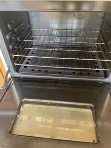 Magic Chef Lp Gas Stove 30 - 4 Burner with Hood