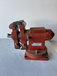 Bench Vise