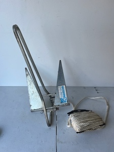 Waterspike Anchor and Rope