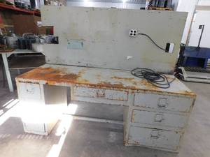 Super Heavy Duty work bench