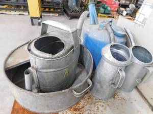Assorted Metal Oil Cans  Funnel King