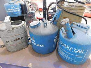 Assorted Metal Oil Cans  Funnel King