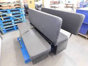 2 - Bus seats with Base