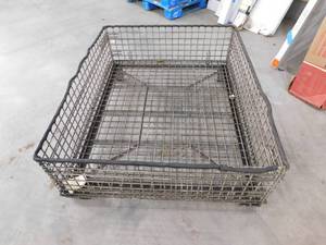 40 x 48 Wire Metal pallet Rack
