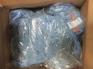 lot 241 image: (12 Pack) Renown #16 Standard Blue Blend, Cut-End Wet Mop Heads With 1 Headband.
