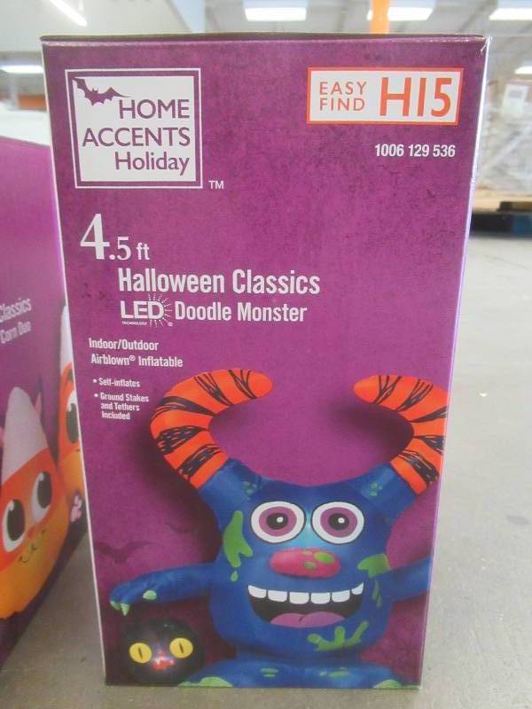 HOME ACCENT HOLIDAY SET OF 3 HALLOWEEN AIRBLOWN  (BRAND NEW, SEE PHOTOS)
