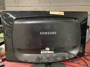 lot 1011 image: CM23WS CM23WS Samsung SyncMaster 2333SW 23-inch 169 1920 x 1080 DVI VGA LCD Monitor