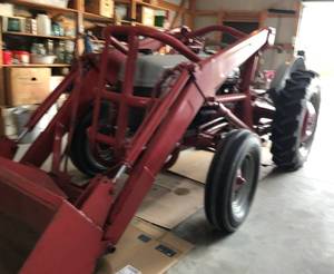 1948 Ford 8N Tractor & Loader