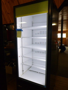 lot 13 image: Royal Coolers Cooler
