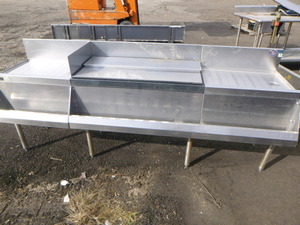 lot 35 image: Perlick Liquor and Ice Table