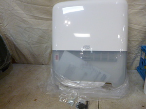 lot 73 image: Tork Paper Dispenser