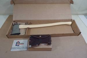 lot 4 image: Council Tool Co Premium Axe