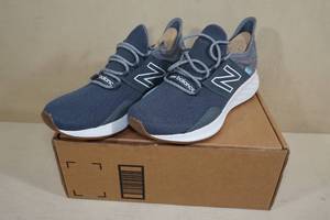 lot 41 image: New Balance Fresh Foam Roav Shoes -Womens Size 9.5
