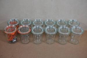 lot 83 image: 12 Weck 760 Mini Mold Jars -5.4 ounces