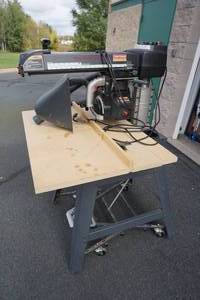 lot 124 image: Craftsman Professional 10 Radial Arm Saw with Rolling Stand