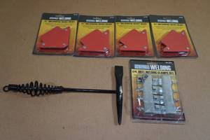 lot 159 image: Welding Accessories - Magnets, Clamps, Hammer