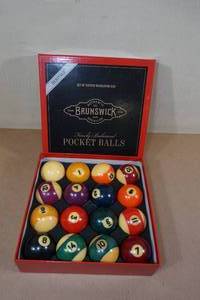 lot 175 image: Brunswick Finely Balanced Heritage Pocket Balls - Regulation Billiards Balls