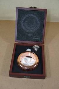 lot 198 image: Eleya Womens Bracelet Style Flask