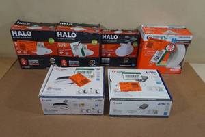 lot 205 image: Assorted Recessed Lighting