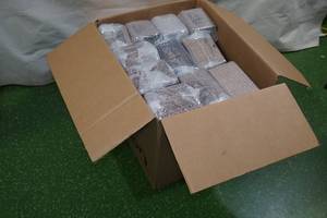 lot 222 image: Box of Novelty Drinking Glasses - All DemocratLeft WingLiberal Theme