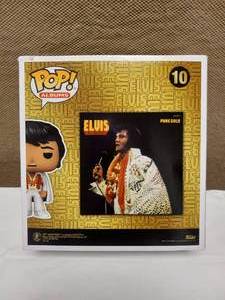 lot 3 image: ELVIS PURE GOLD FUNKO POP