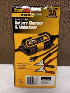 lot 23 image: EVERSTART MAXX BATTERY CHARGER & MAINTAINER
