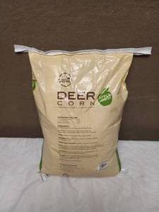lot 79 image: TOP SCORE DEER CORN