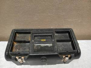 lot 85 image: STANLEY TOOLBOX WITH TOOLS