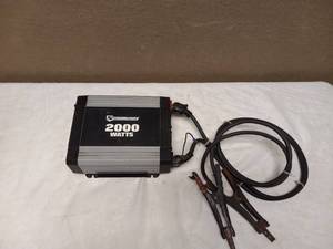 lot 88 image: 2000 WATTS POWER INVERTER